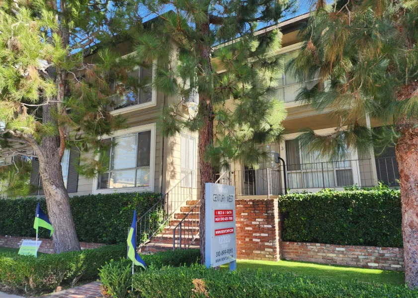 property for rent #1