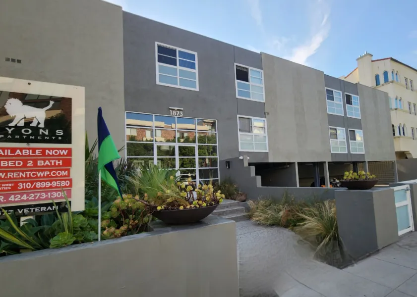 property for rent #1