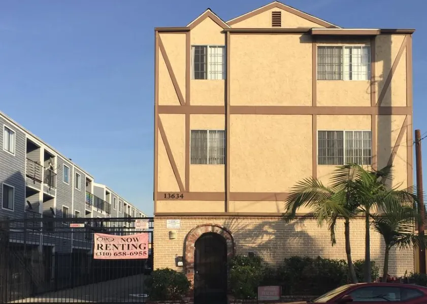 property for rent #1