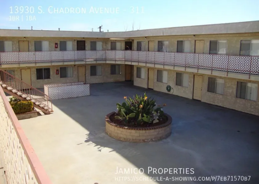 property for rent #1