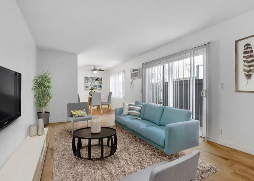 property for rent #1