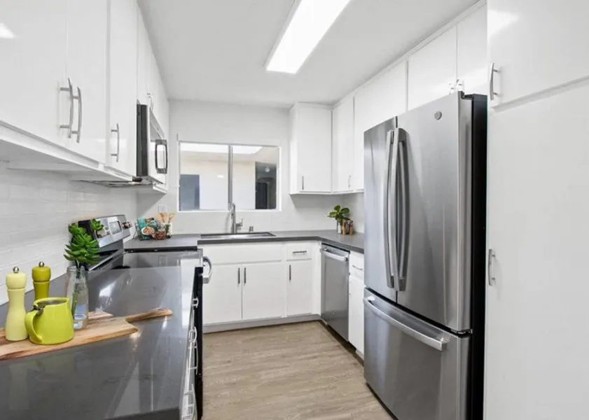 property for rent #1