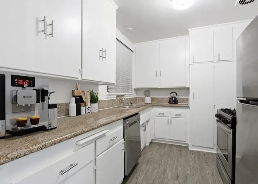 property for rent #1