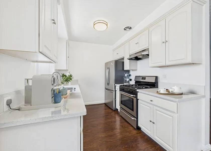 property for rent #1