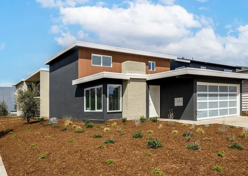 property for rent #1