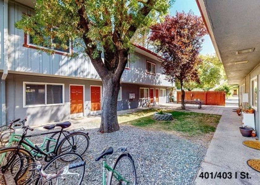 property for rent #1