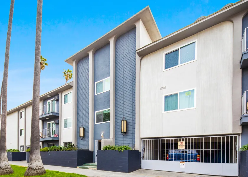 property for rent #1