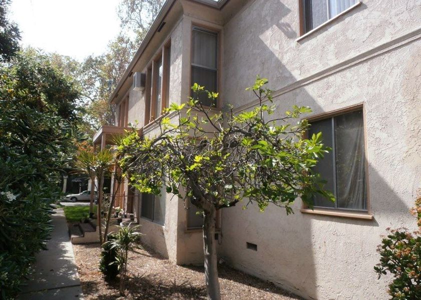 property for rent #1