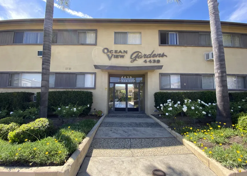 property for rent #1