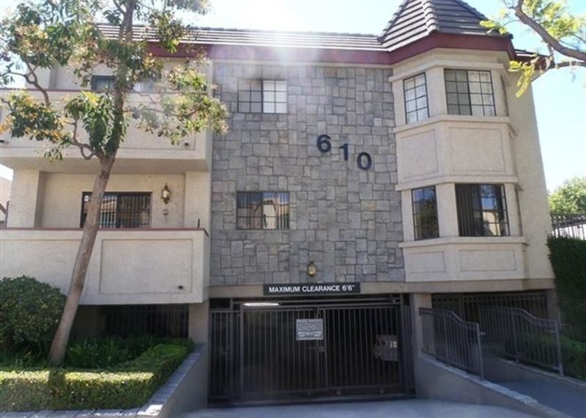 property for rent #1