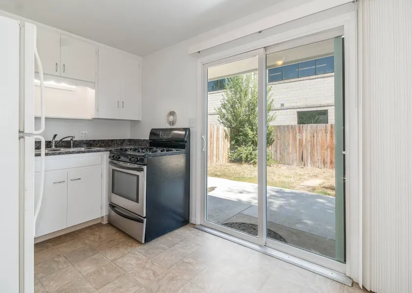 property for rent #1