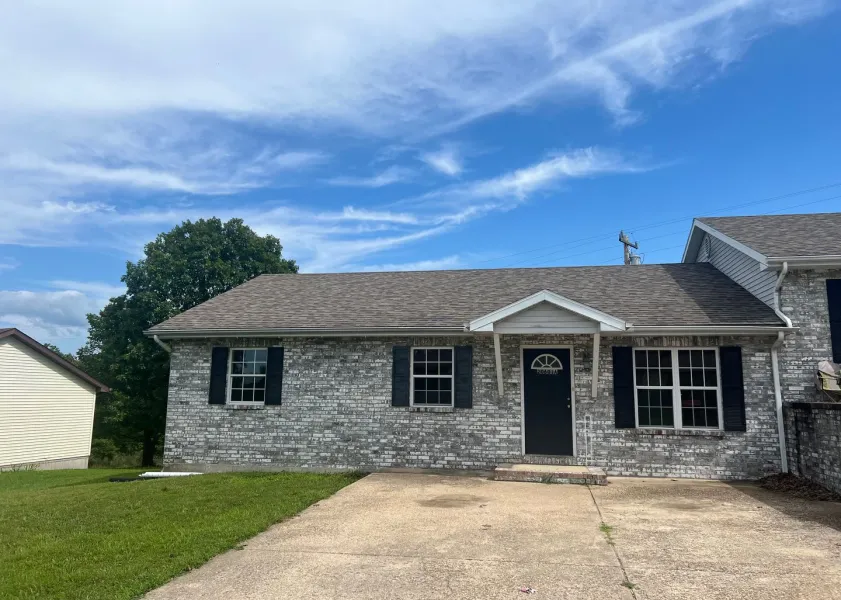 property for rent #1