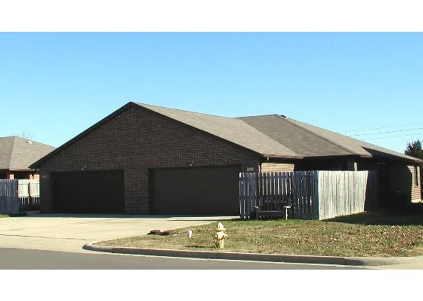 property for rent #1