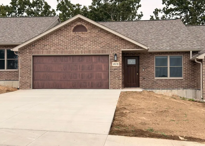 property for rent #1