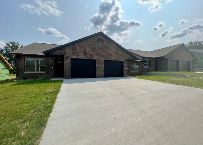 property for rent #1