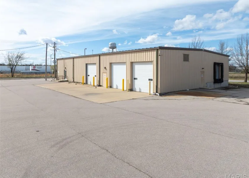 property for rent #1