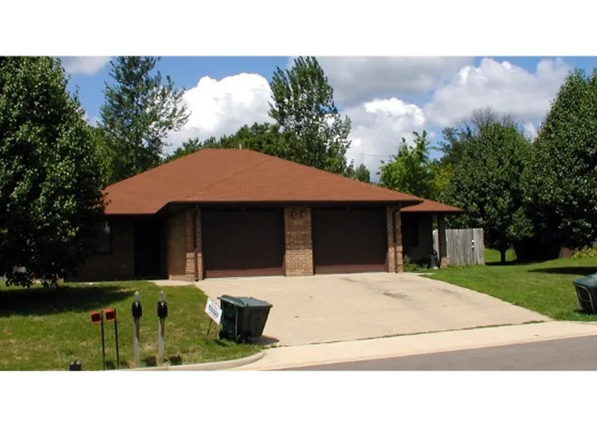 property for rent #1