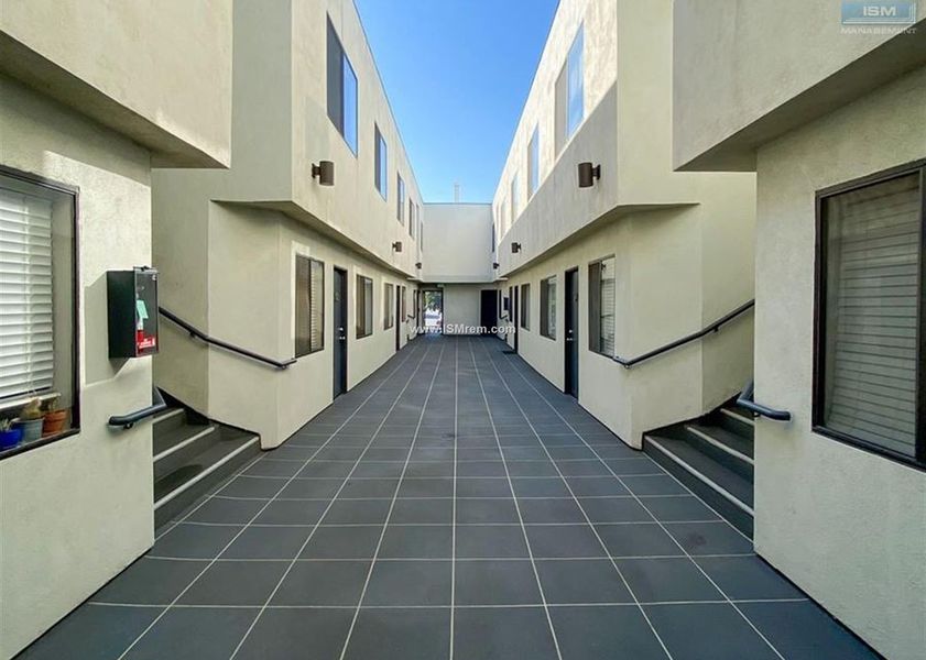 property for rent #1