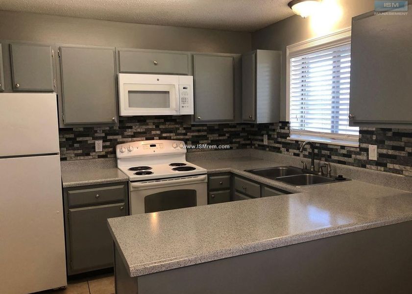 property for rent #1