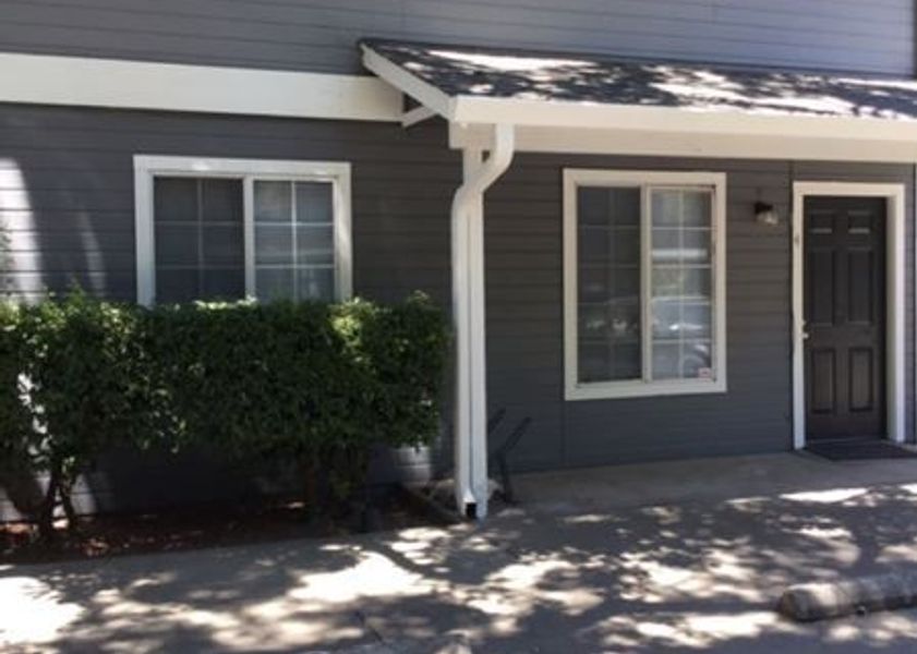 property for rent #1