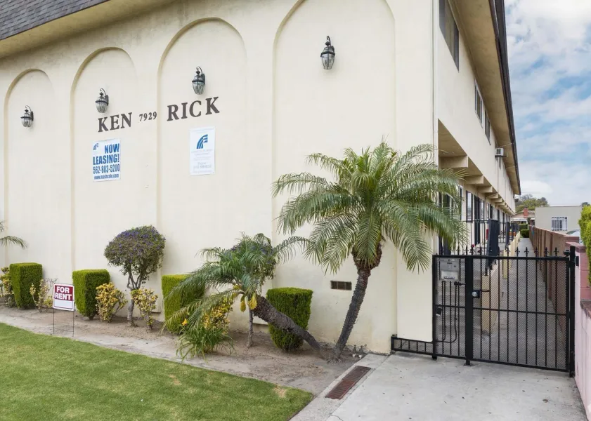 property for rent #1