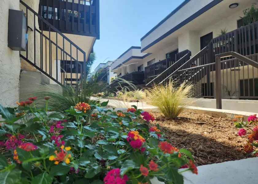 property for rent #1