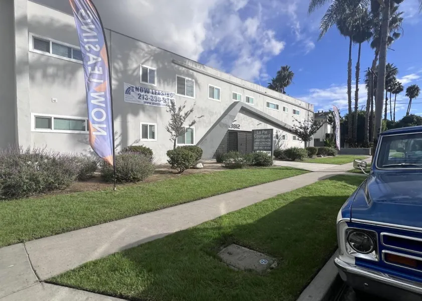 property for rent #1