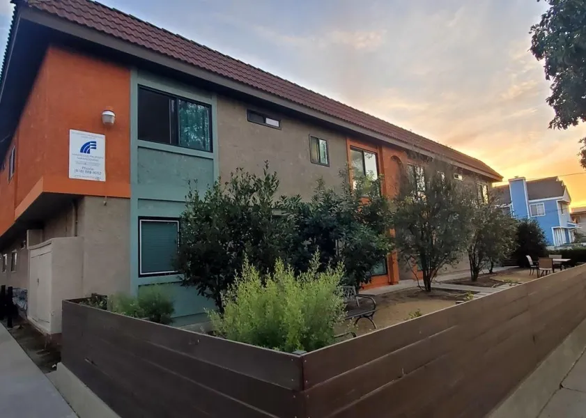 property for rent #1