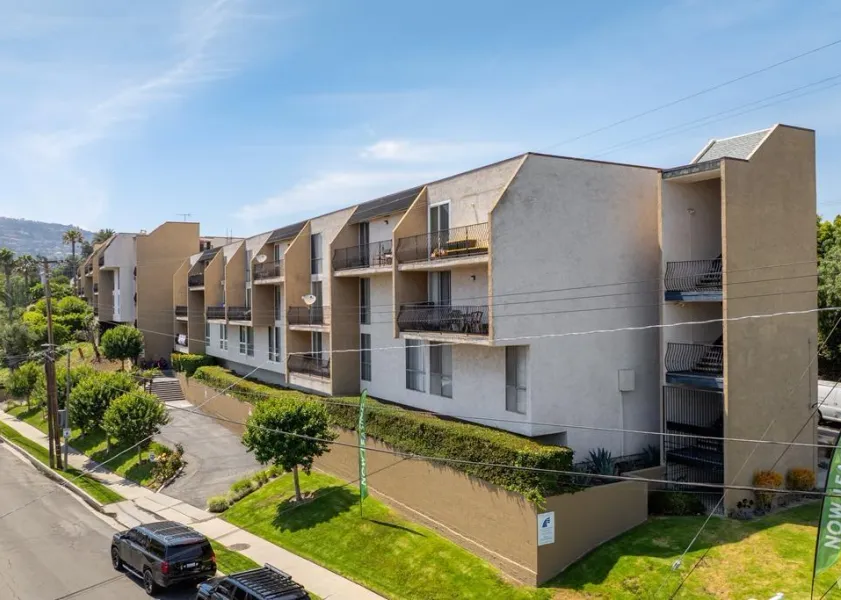 property for rent #1