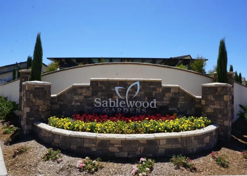 property for rent #1