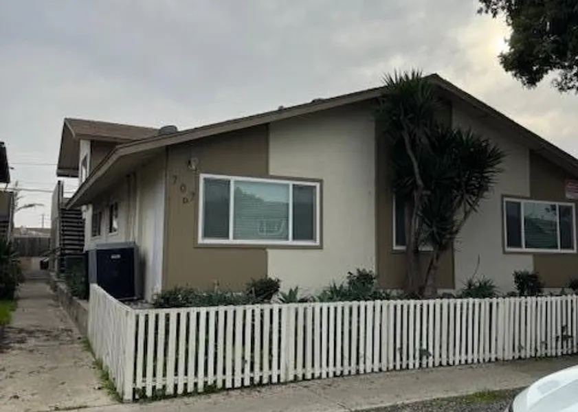 property for rent #1