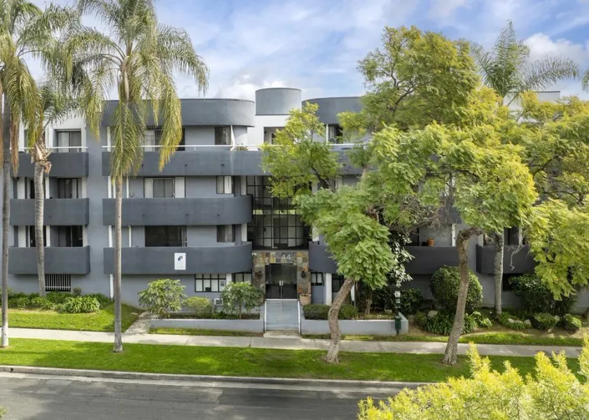 property for rent #1