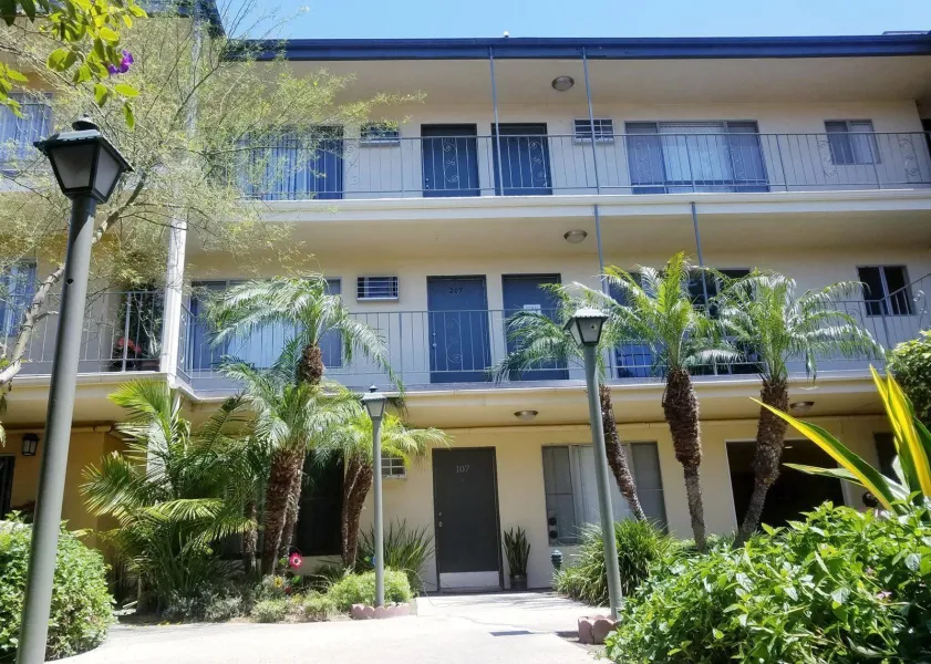 property for rent #1