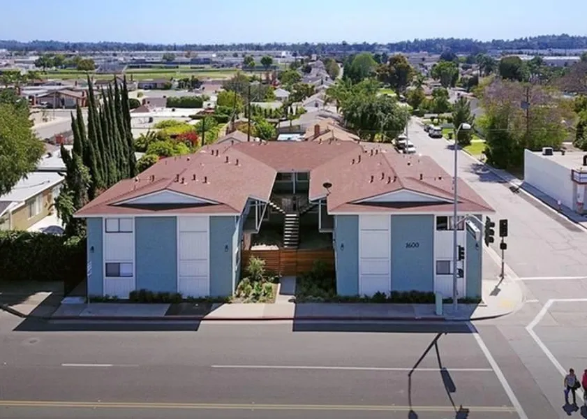 property for rent #1