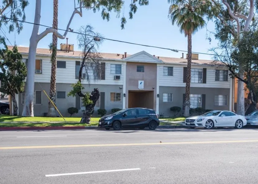 property for rent #1