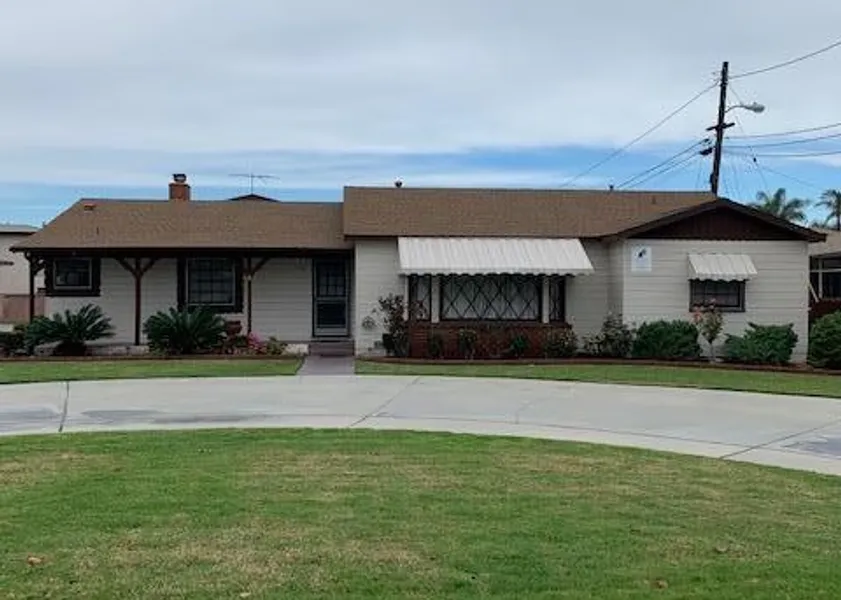 property for rent #1