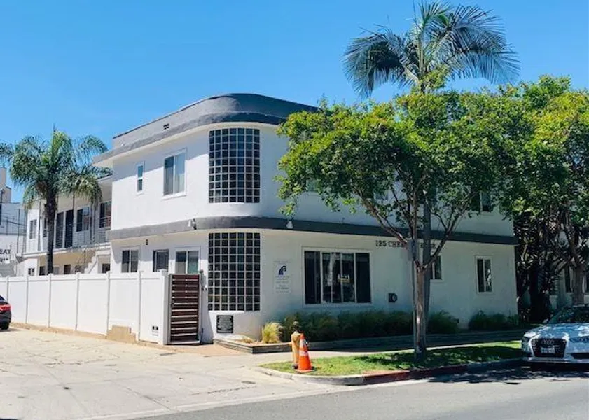 property for rent #1