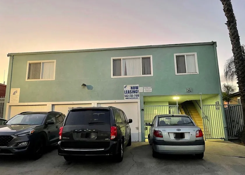 property for rent #1