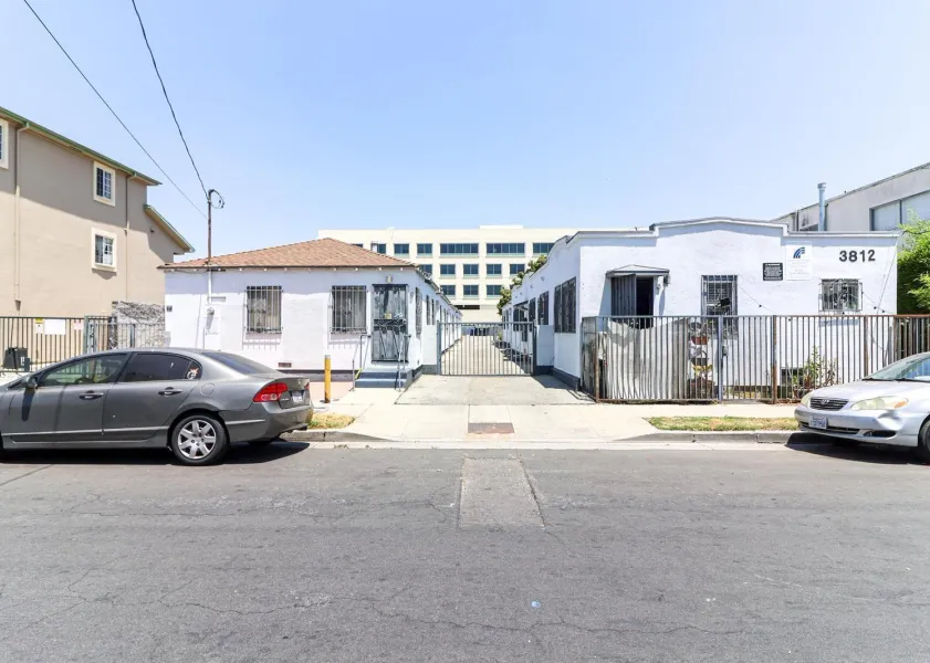 property for rent #1