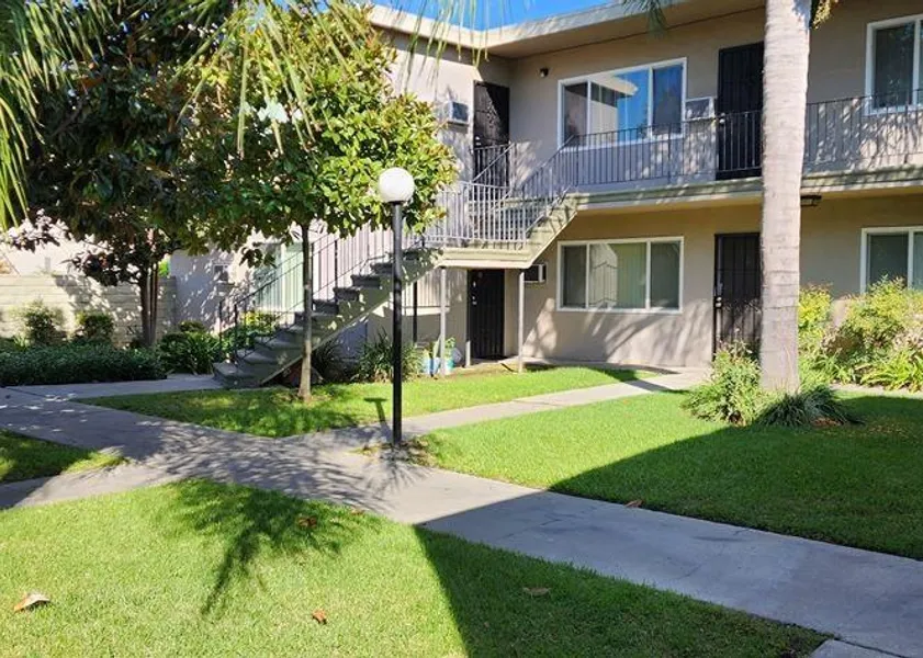 property for rent #1