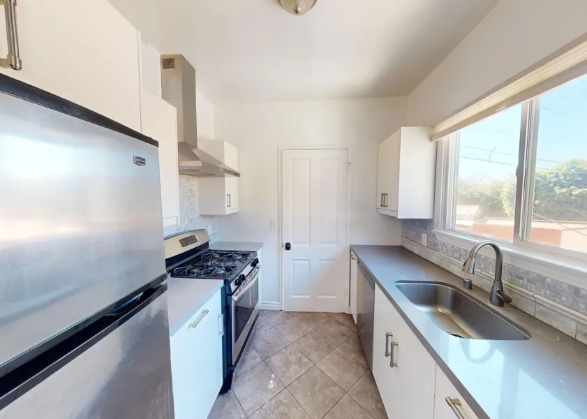 property for rent #1