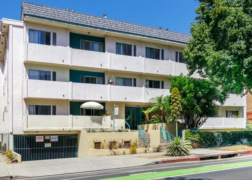 property for rent #1