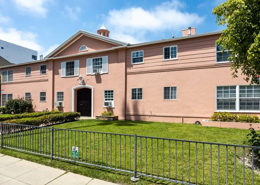 property for rent #1