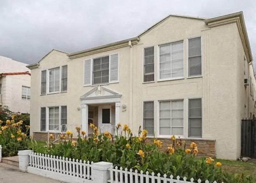 property for rent #1