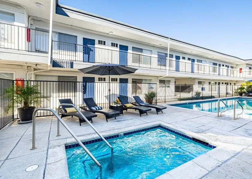 property for rent #1