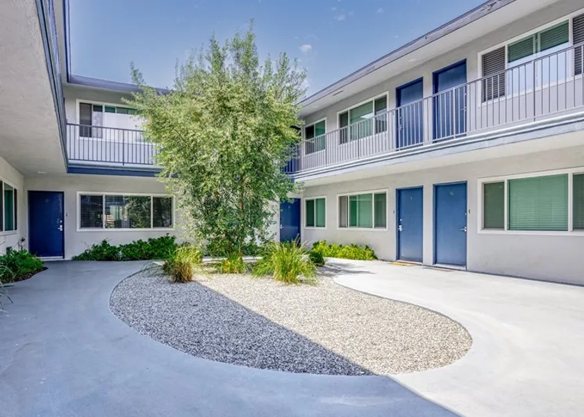 property for rent #1