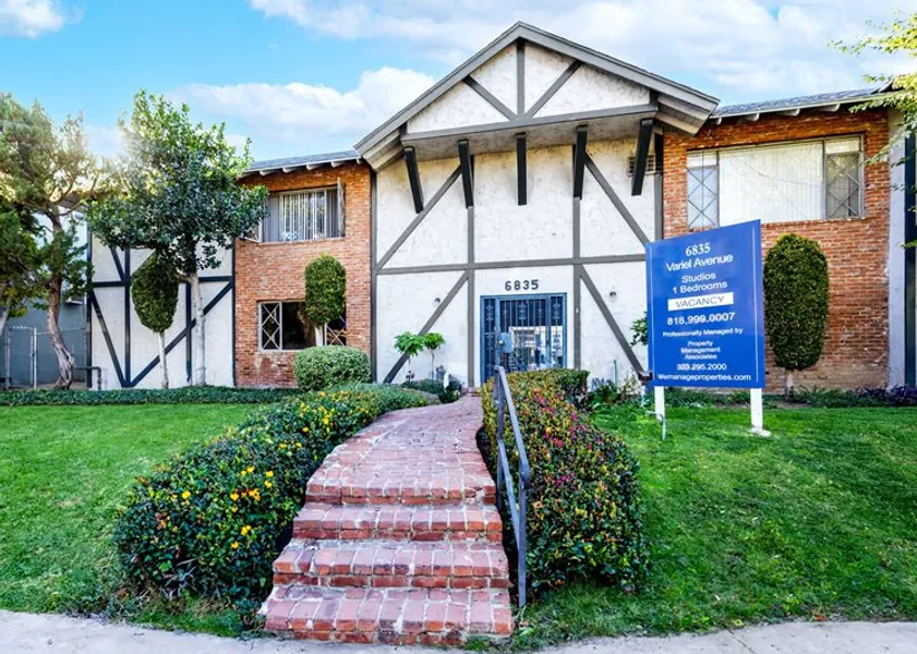 property for rent #1