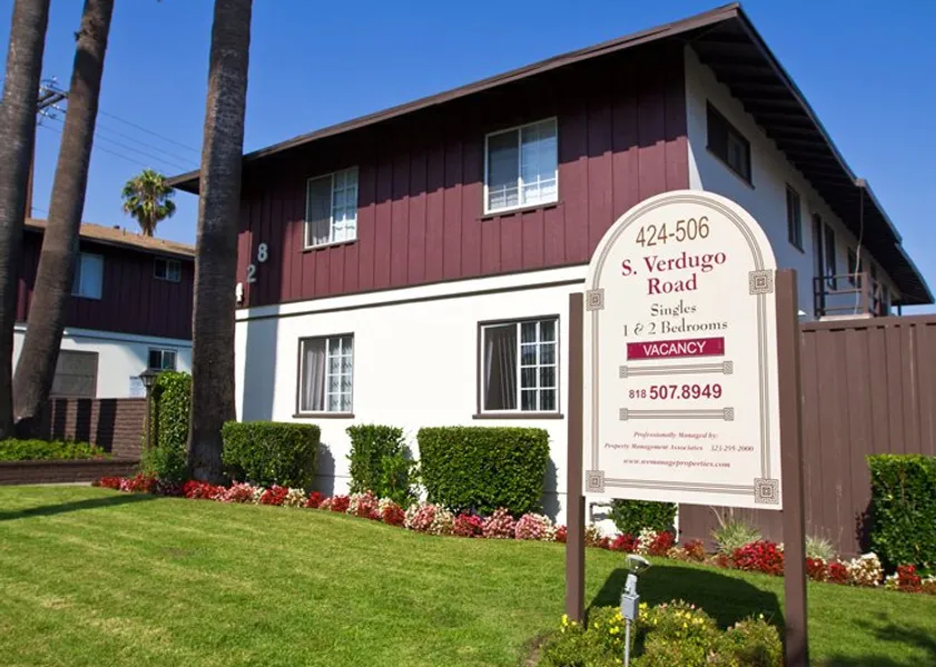 property for rent #1