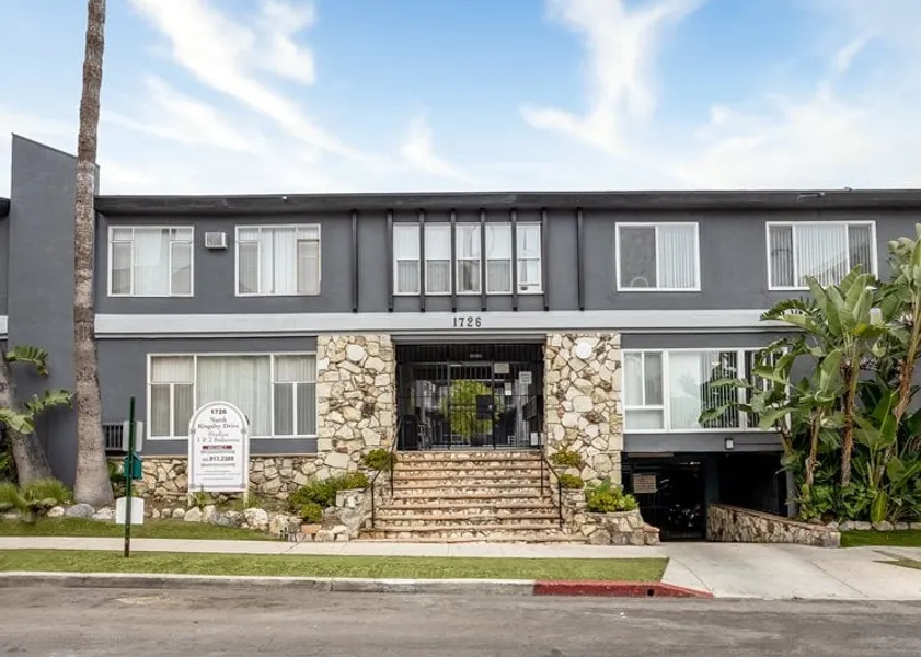 property for rent #1