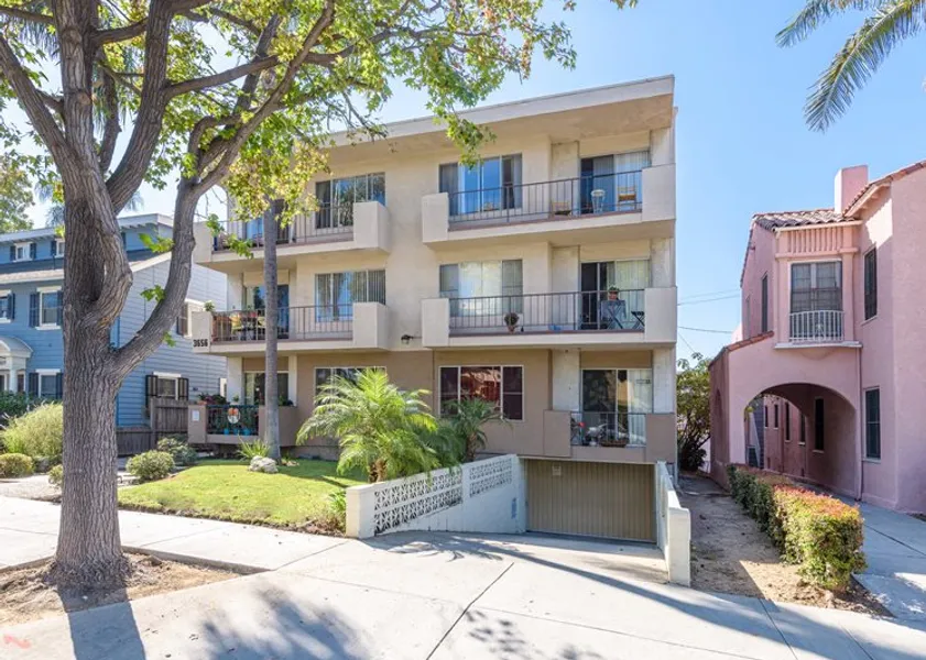 property for rent #1